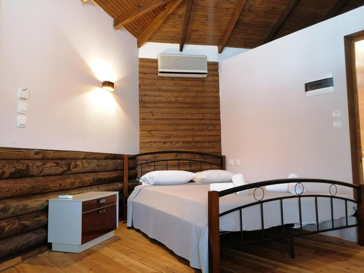 Hotel Wooden House Keramotí Exteriér fotografie